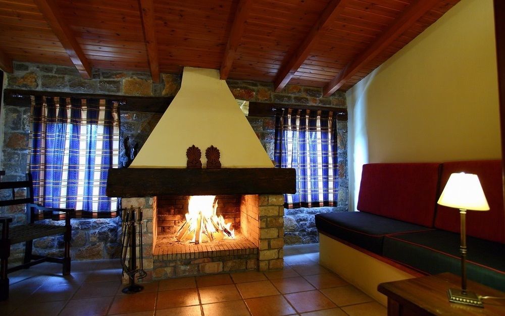Alexander Resort Arachova Bagian luar foto